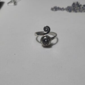 Anel Prata Ajustável Zircônia 6mm Torcido — Galeria