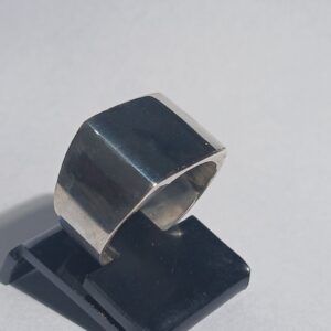 Anel de Prata Sinete Quadrado